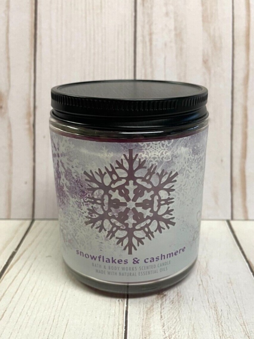 Bath & Body Works Single Wick Jar Candle Snowflakes & Cashmere Scent Winter NEW